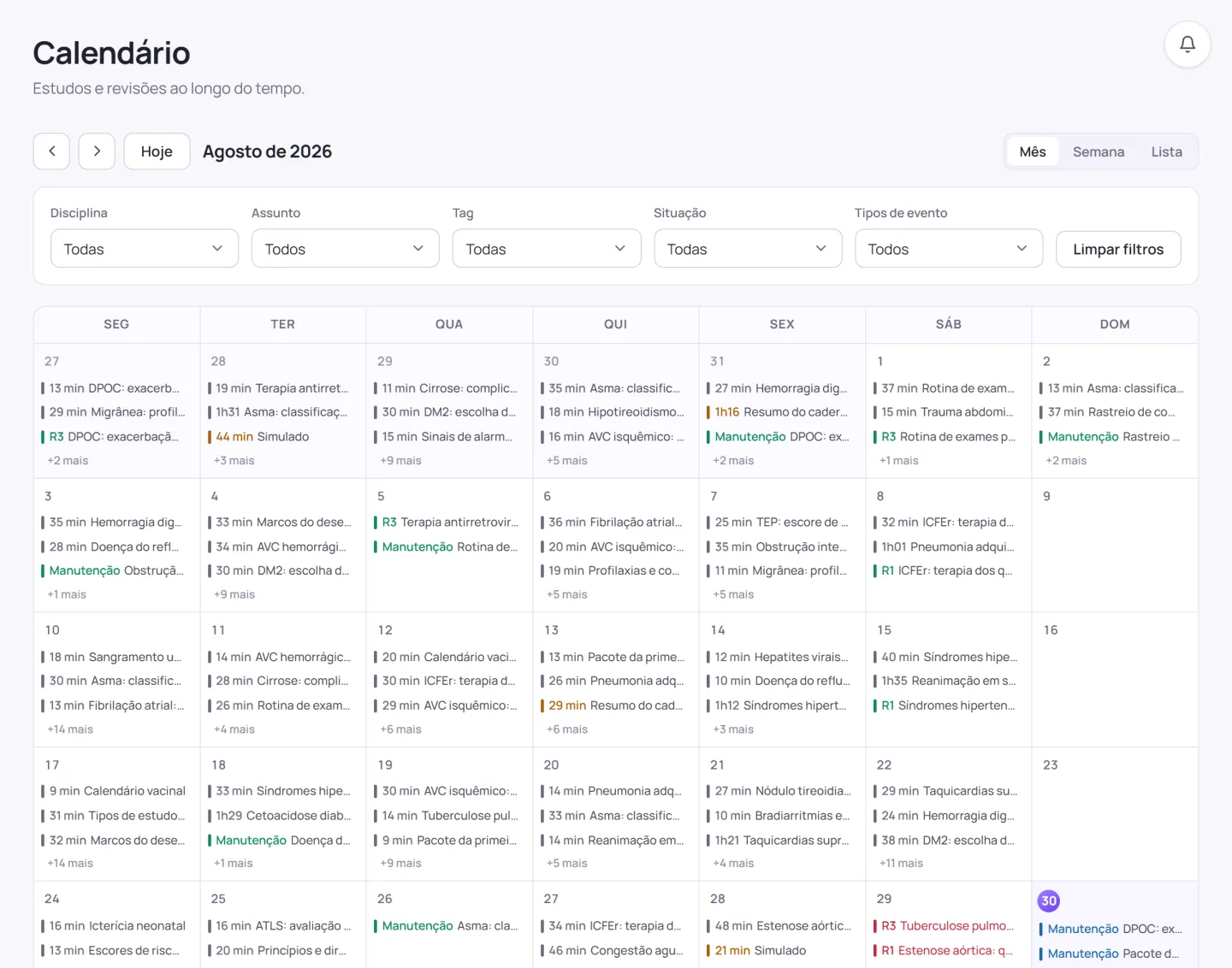 Calendário mensal do RevisaMente com sessões de estudo e revisões distribuídas ao longo de agosto.